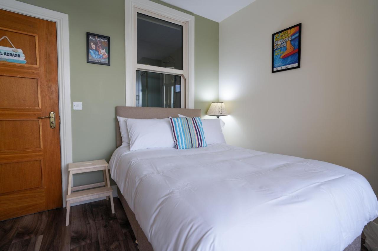 The Gaslight Inn Self Catering Holiday Apartments Rossnowlagh Donegal Exterior photo